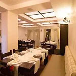 Par Avion Hotel 3*