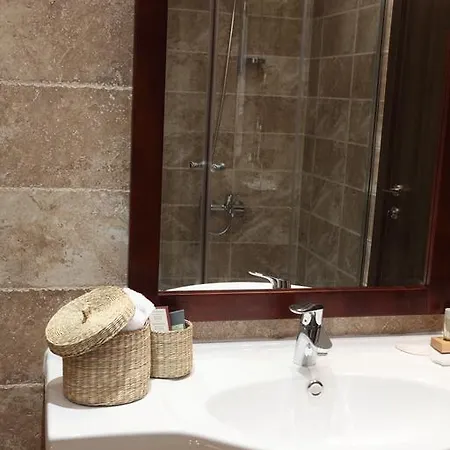 Szálloda Par Avion 3*