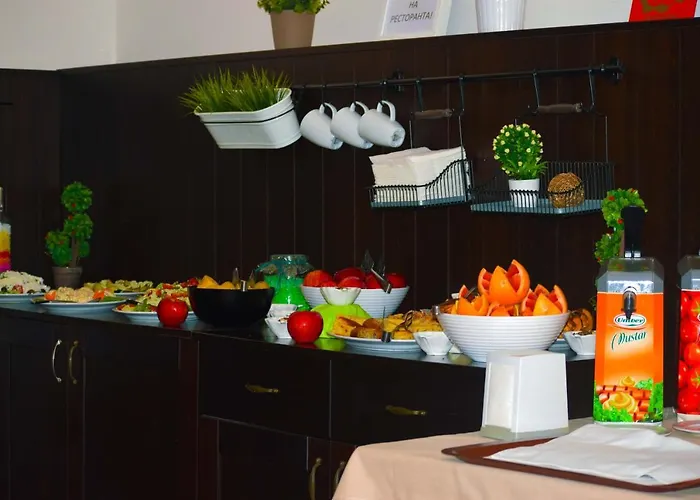 帕阿维恩酒店 3*