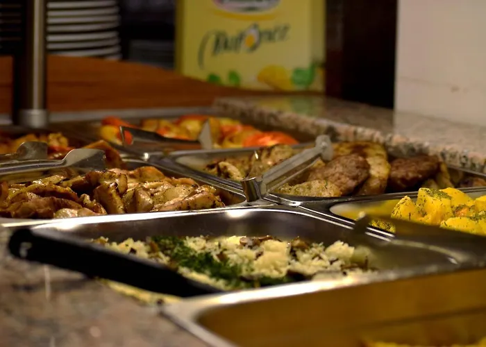 酒店 帕阿维恩酒店 3*