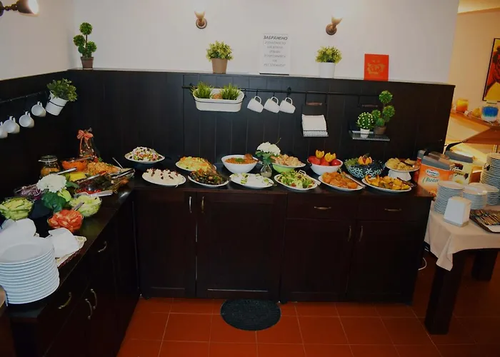 Par Avion Hotel Apriltsi (Lovech)