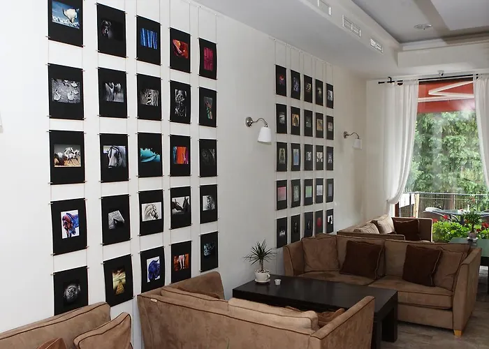 酒店 帕阿维恩酒店 阿普里尔齐