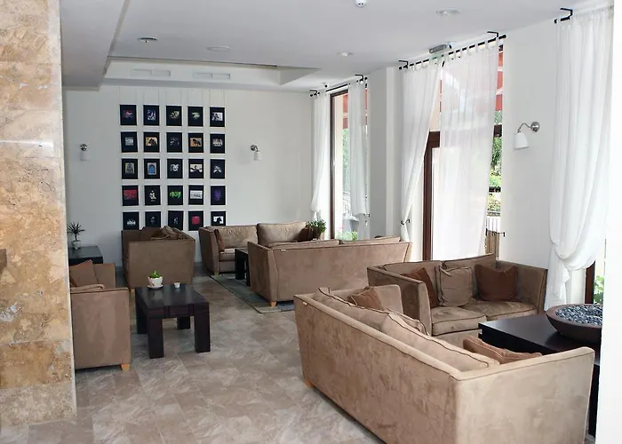 酒店 帕阿维恩酒店