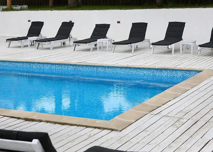 Par Avion Apriltsi (Lovech)