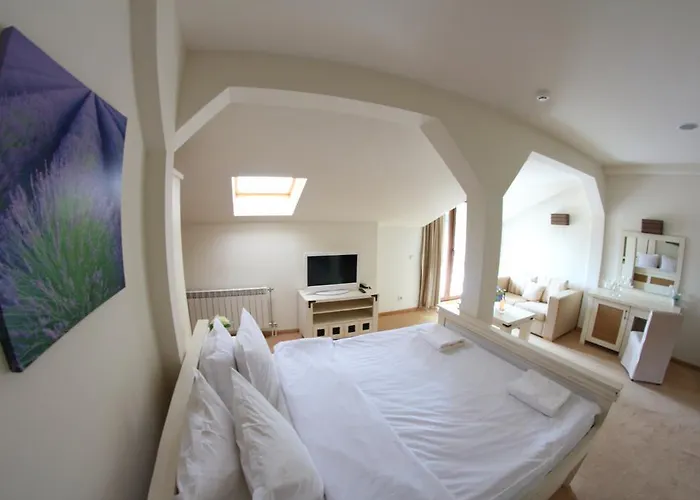 Hotel Par Avion Apriltsi (Lovech)